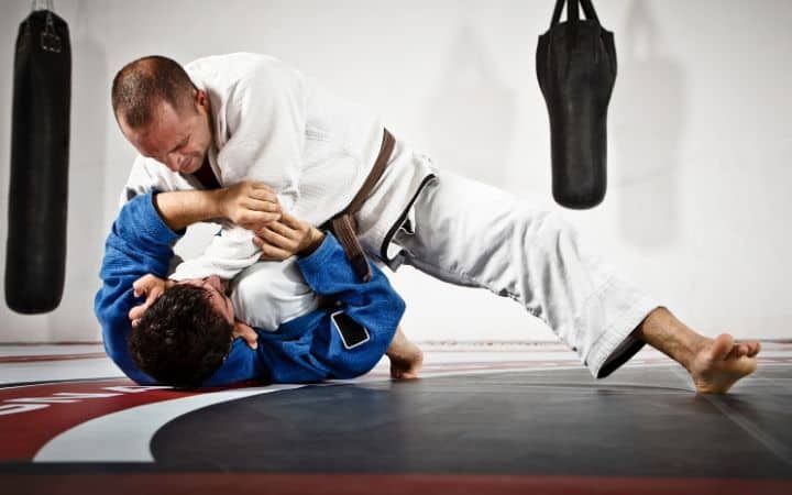 Training BJJ in gym | Jiu Jitsu Legacy